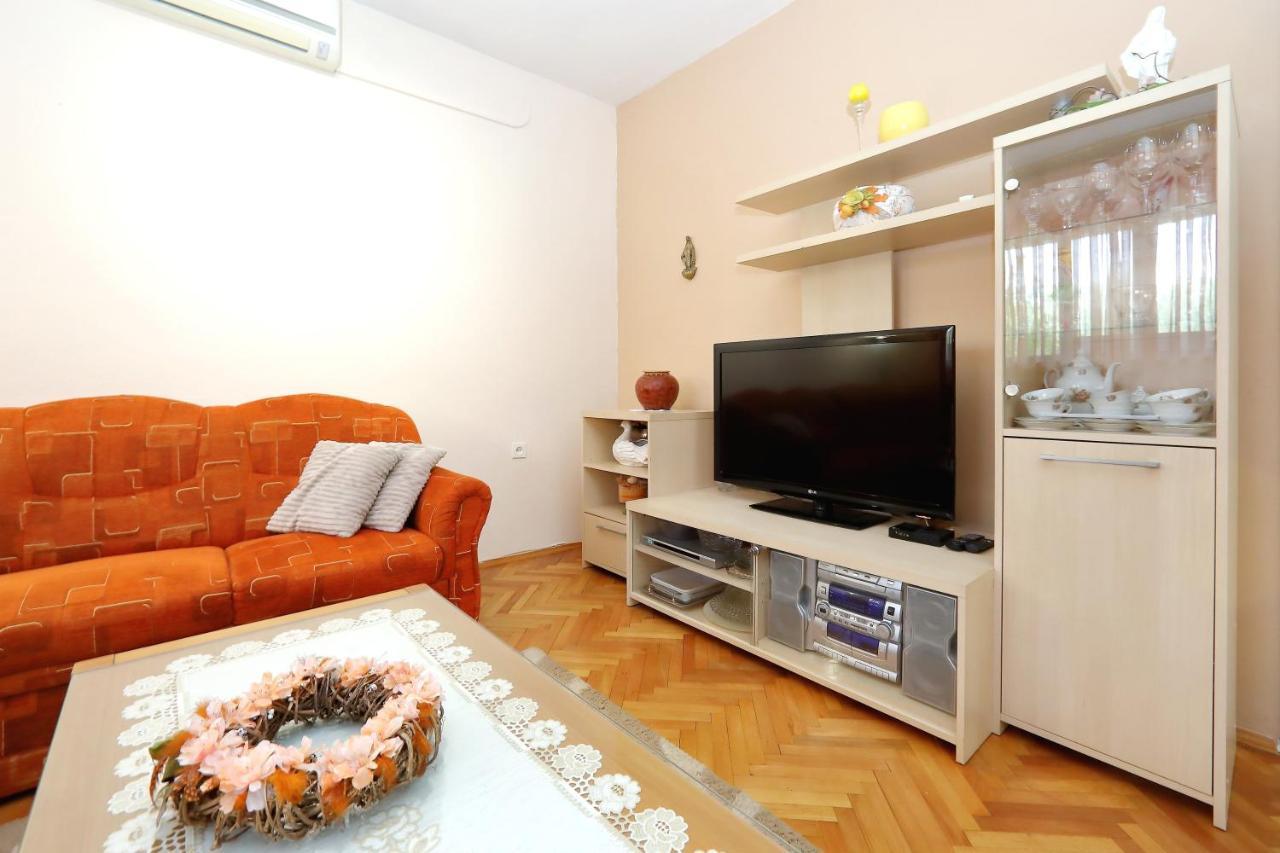 Apartment Lucijan 比比涅 外观 照片