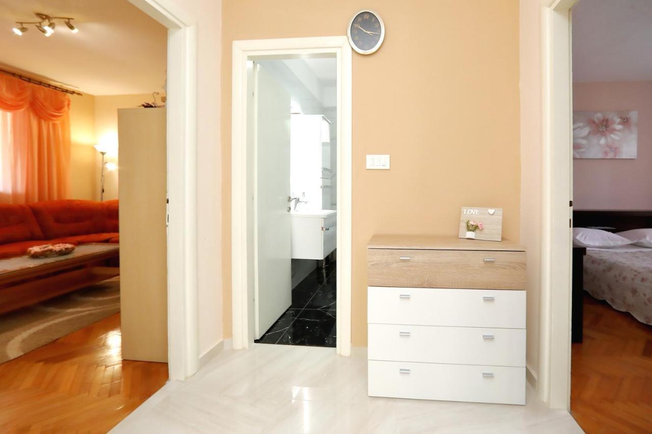 Apartment Lucijan 比比涅 外观 照片