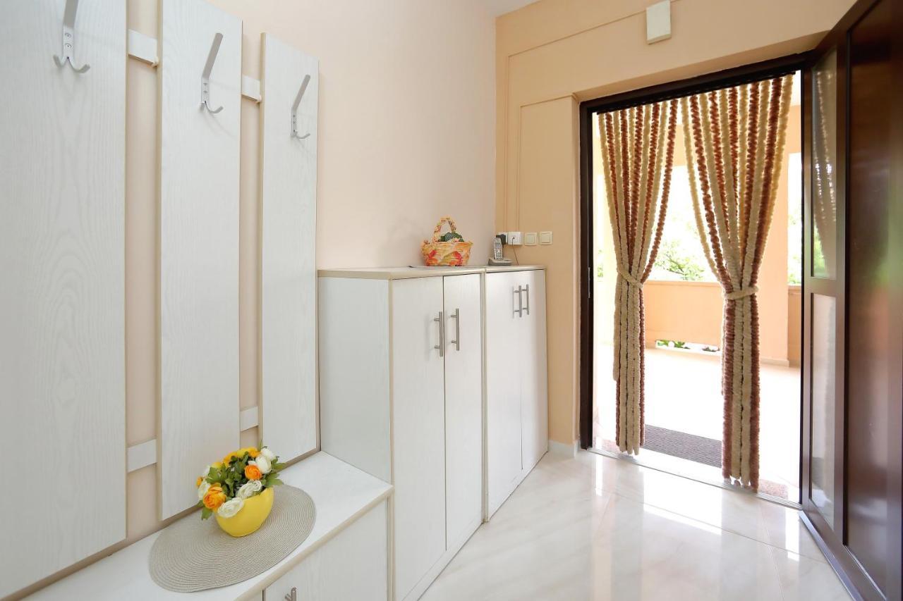 Apartment Lucijan 比比涅 外观 照片