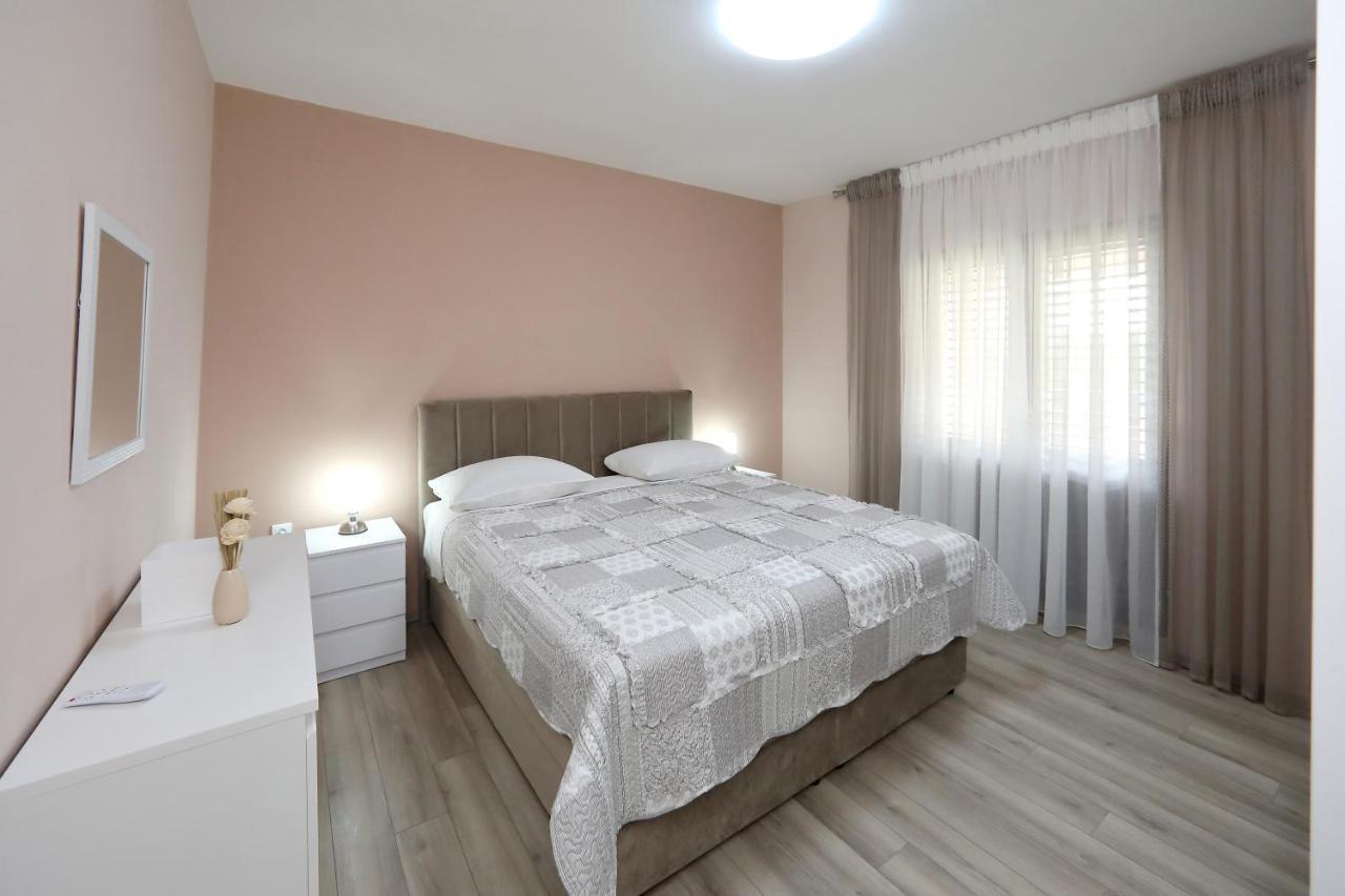 Apartment Lucijan 比比涅 外观 照片